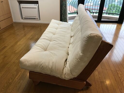 デンマークの家具ブランド「Karup カーラップ」製のソファベッド