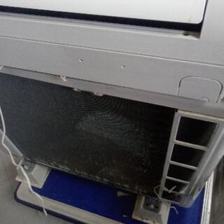 コロナエアコン冷房専用6畳用2017年生別館倉庫浦添市安波茶2-8-6においてますの画像