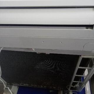 コロナエアコン冷房専用6畳用2017年生別館倉庫浦添市安波茶2-8-6においてますの画像