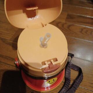 【お値下げ中!!】アンパンマン・水筒の画像