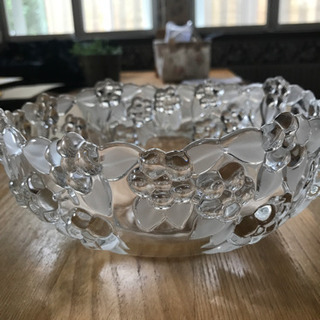 ドイツ製　ガラスのサラダボールと大皿の画像