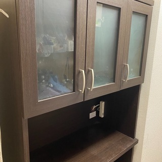 ニトリ　キッチンボード、食器棚