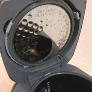 【取引中】 ZOJIRUSHI 炊飯器の画像