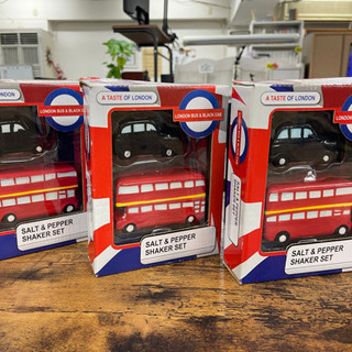 【🚙可愛いすぎる🚗料理🍳の時間が楽しくなる💃🕺塩コショウ🧂入れ😎...