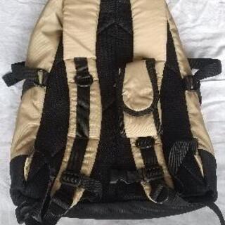 ユニクロ  リュック  中古の画像