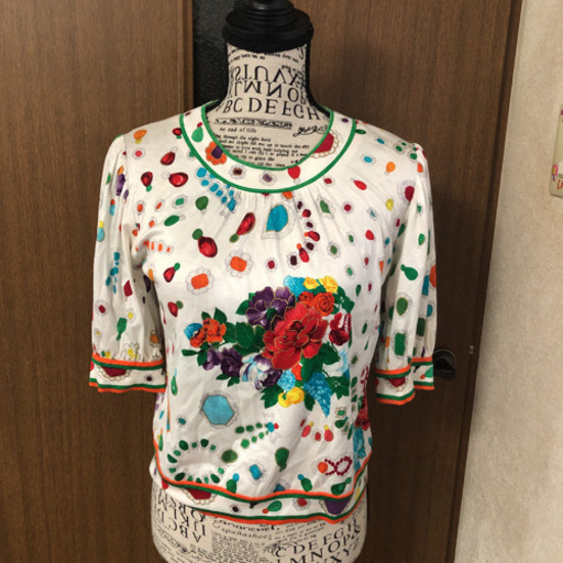 レオナールのカットソー