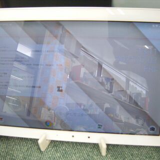 AU　タブレット　QZ10　※通電時、画面に線あり　中古品の画像