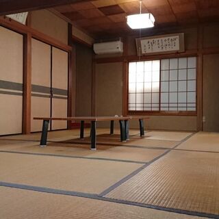 【大宮台ひだまりと本の家】縁側からやさしい光の入る和室です。６+...