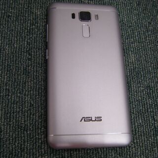 ASUS スマートフォン　Z01BDA　中古品　※左上画面ヒビありの画像