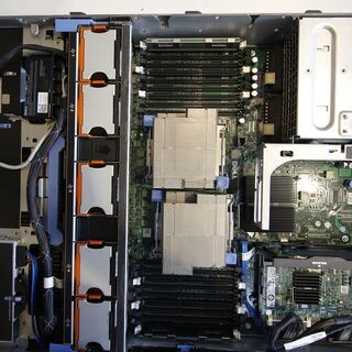 DELL PowerEdge R710　サーバー