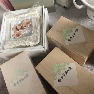 お買い得品　食器/アンティーク/カセットコンロなど　40点以上の画像