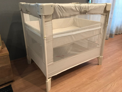 アップリケ　ベビーベッド　ココネル