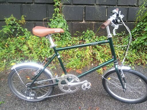 ミニベロ　20インチタイヤ　　変速6段　　アルミフレームです。