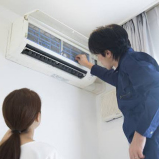 【夏期到来🔥】未経験可❗️正社員‼️男女共にやりがいがあるお仕事です🔥の画像