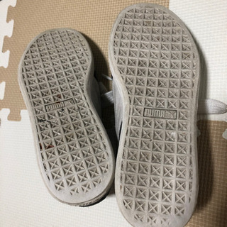 プーマ　PUMA スニーカー　23cm レディース の画像