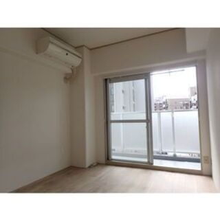 ★初期費用激安シリーズ★「花隈」駅徒歩4分★バス・トイレ別★角部...