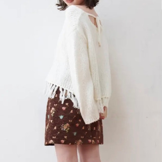 新品未使用　MAJESTIC LEGON　フリンジニットプルオーバー　アイボリーの画像