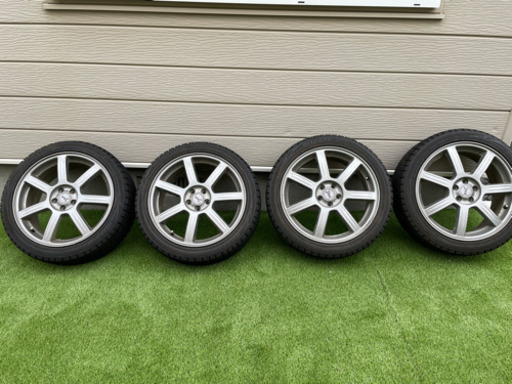 215／45／18スタッドレスタイヤ