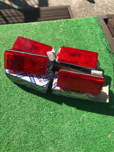 USDM DATSUN200SX(S110)純正新品後期スペアレンズ付リヤサイドマーカーランプセット　日産　シルビア