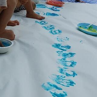 無制限あそび‘ 小麦粉絵具遊び - 伊勢崎市