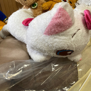 ドナルドダック、マリーちゃん、リラックマ等　色んなぬいぐるみの画像