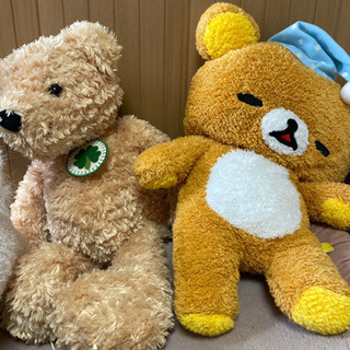 ドナルドダック、マリーちゃん、リラックマ等　色んなぬいぐるみの画像