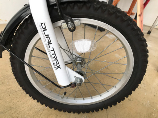 【取引中、キャンセル待ち】《中古》子供用自転車　16インチ　変速なし