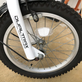 【取引中、キャンセル待ち】《中古》子供用自転車　16インチ　変速なしの画像