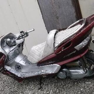  売約済み！完全部品取りマジェスティCの画像