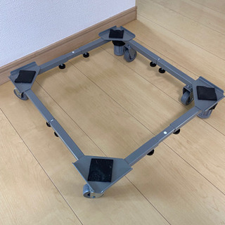 キャスター付き　洗濯機置き台の画像