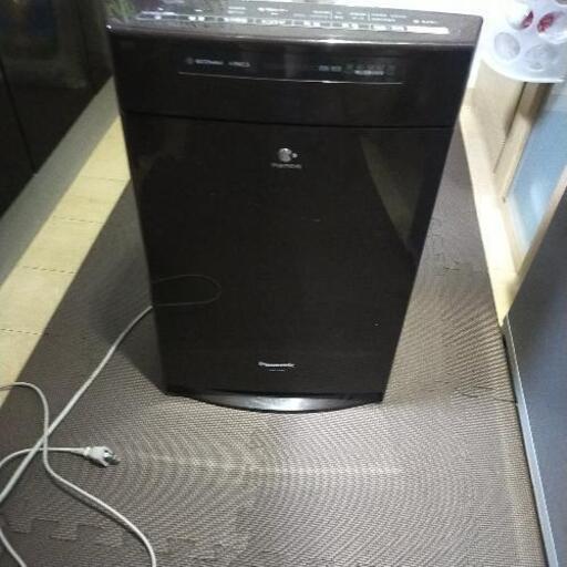 Panasonic加湿空気清浄機です。