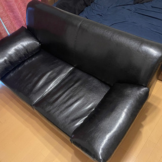 【大幅値下げ】★お洒落黒レザー★ 2人がけビンテージ風シンプルレ...