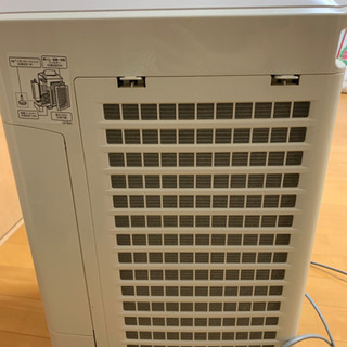 SHARP 2012年製　加湿空気清浄機(KC-B40)の画像