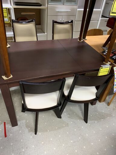 【ネット決済・配達可】★来店限定★　バタフライダイニング3点セット　テーブルx1　回転イスx2