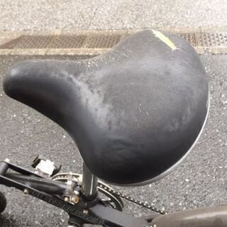 折り畳み自転車の画像