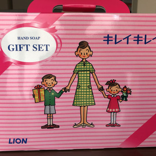 キレイキレイギフトセット★ハンドソープ、除菌シート