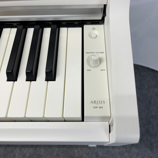 電子ピアノ　ヤマハ　YDP164WH  2020年製