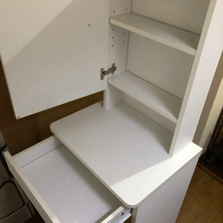 ドレッサー　白の画像