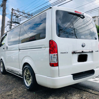 車検受け渡し　H28年式　200系　ハイエース　スーパーGL ダークプライム　エセックスの画像