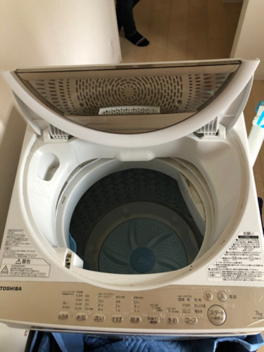 東芝　洗濯機　7kg 2019年製