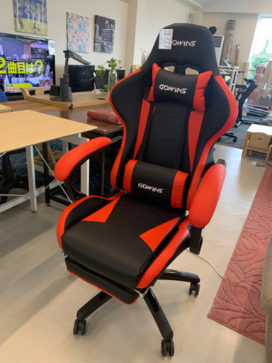 ゲーミングチェア　レッド＆ブラック