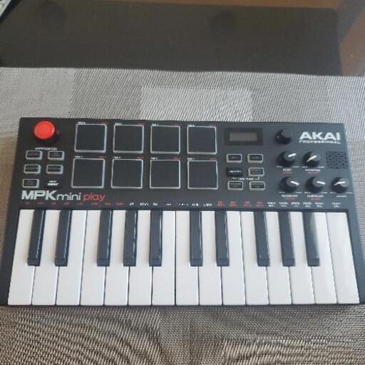 AKAI PROFESSIONAL MPK mini play【値下げ】