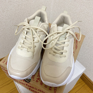 【洗濯済】しまむら　mumu 厚底スニーカー　厚底シューズ　軽量...