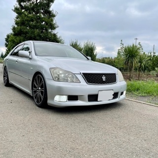 クラウンアスリート