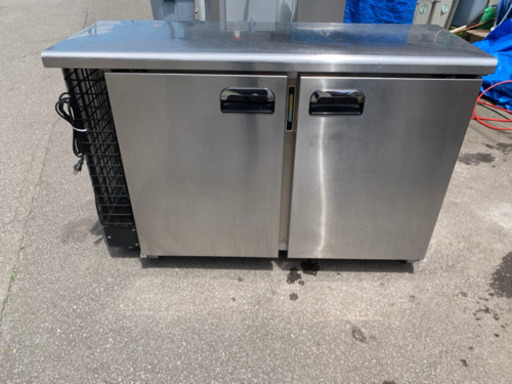 ゴールドテーブル　業務用　冷蔵庫