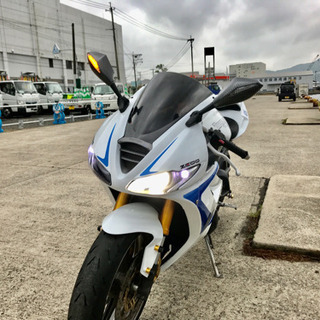 【さらに値下！】デイトナ675 美品　車体オーバーホール済み　送料込み　ローダウン仕様　初心者や女性にもの画像