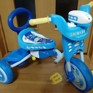 【お話し中】三輪車　ペダル破損してます。ペダルはAmazonとか...