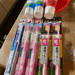 歯ブラシ5本&歯磨き粉セット　新品