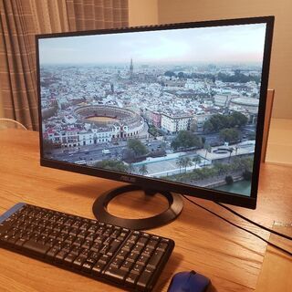 パソコンモニター+キーボード+ワイヤレスマウスの画像