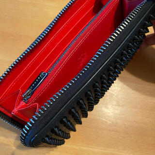 ルブタン財布 Christian Louboutinの画像